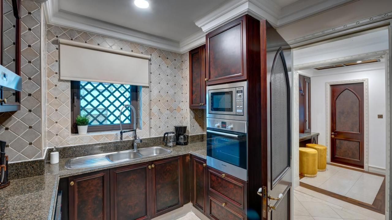 Durrani Homes: Garden Oasis At Souk Al Bahar With Jacuzzi Apartment *